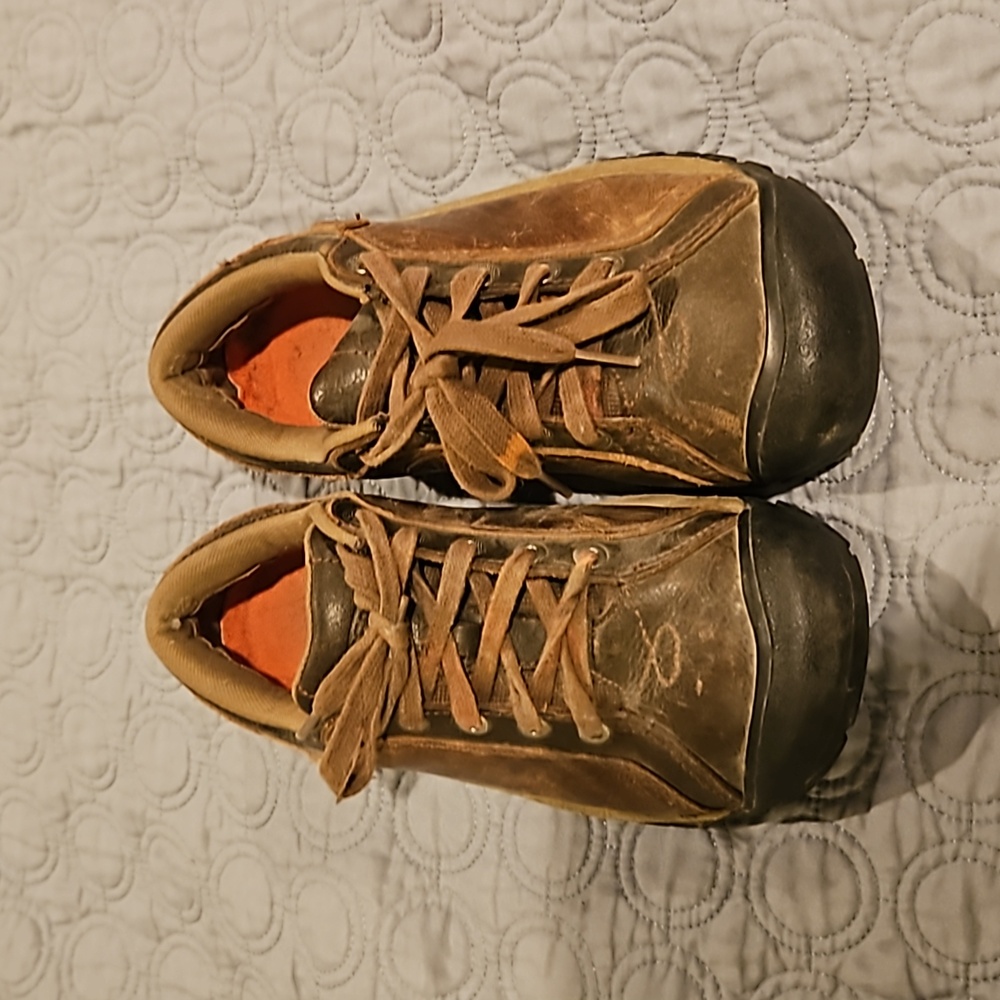 KEEN Hiking Walking Shoes